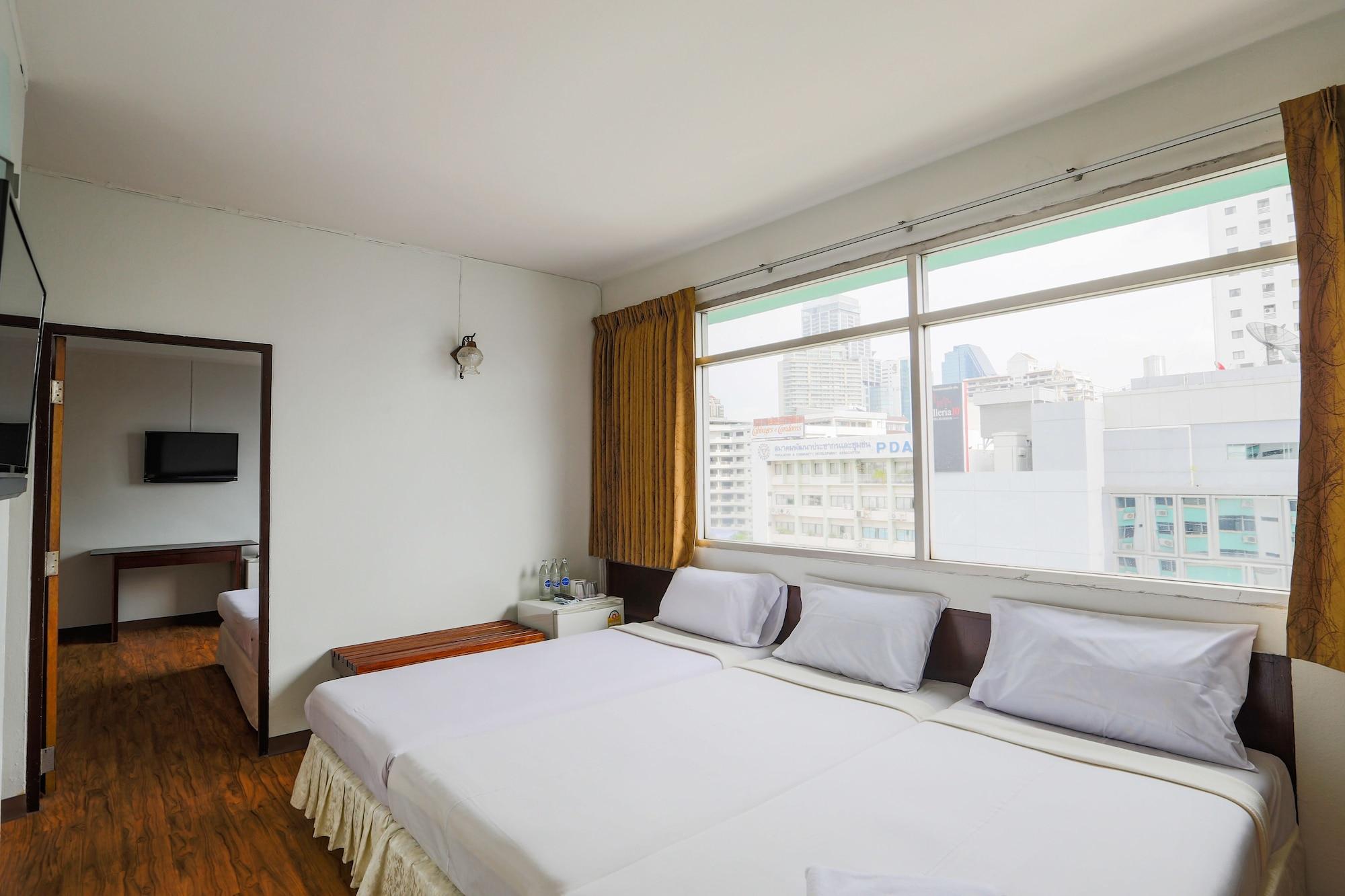 Ruamchitt Travelodge Бангкок Экстерьер фото