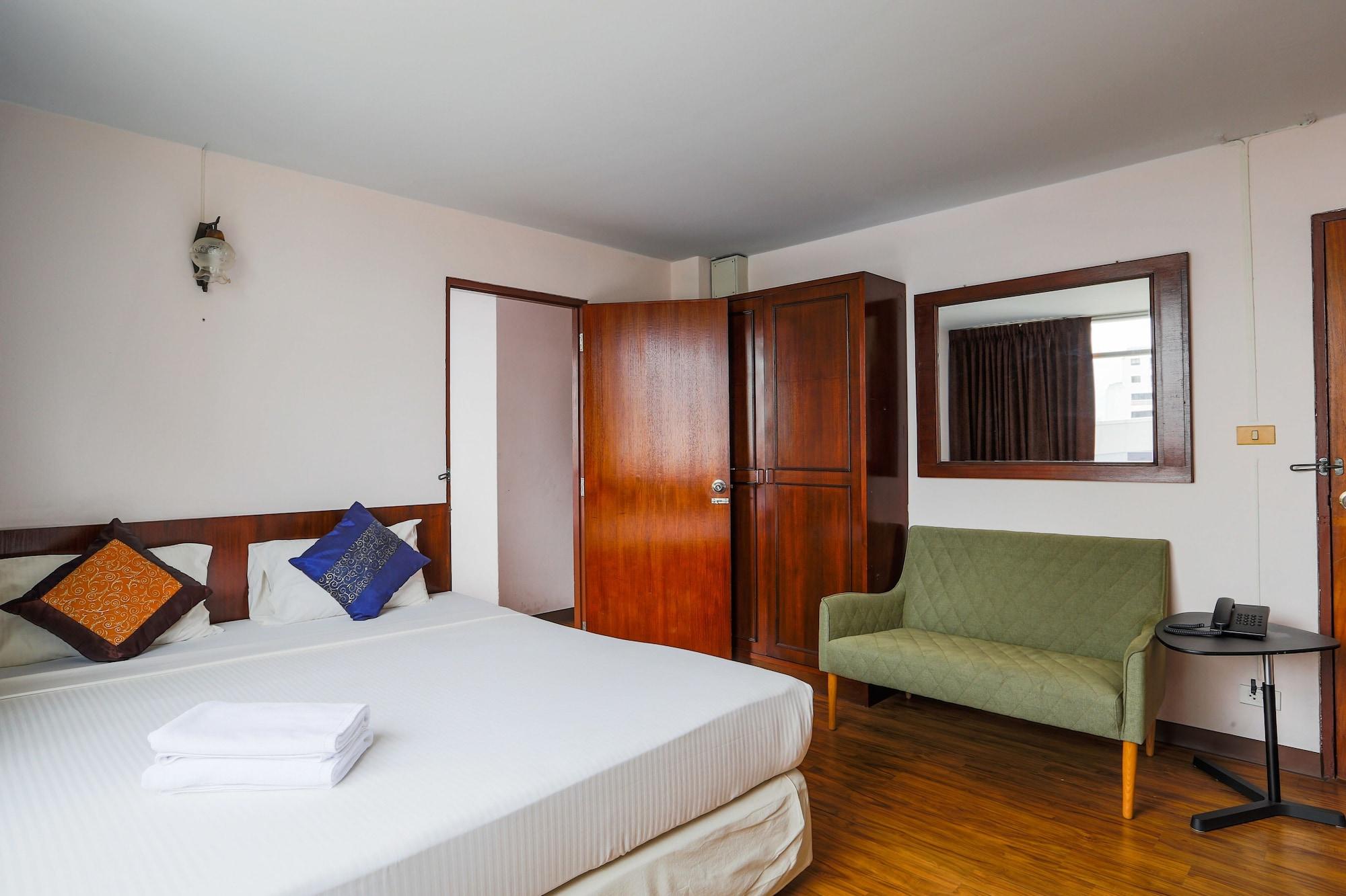 Ruamchitt Travelodge Бангкок Экстерьер фото